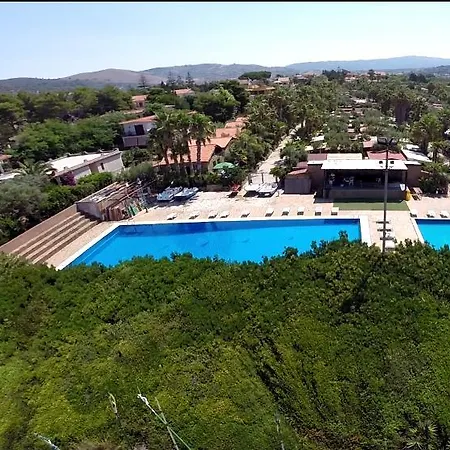Villaggio Silvia Tatil parkı Castellabate