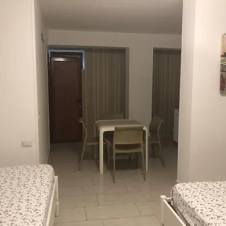 Villaggio Silvia 卡斯特拉巴特