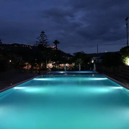 Villaggio Silvia Tatil parkı